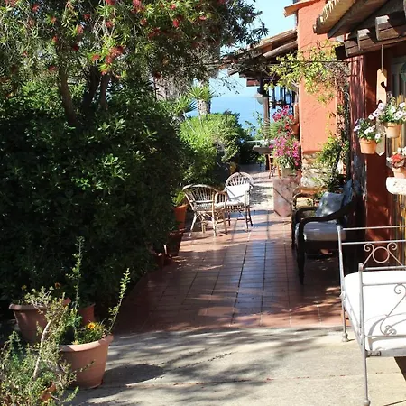 鲁拉利亚乡村民宿