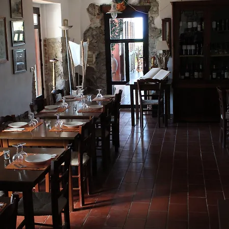 乡村民宿 鲁拉利亚乡村民宿 *