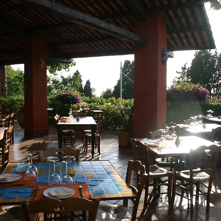 乡村民宿 鲁拉利亚乡村民宿 *