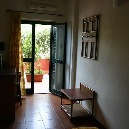 鲁拉利亚乡村民宿 *