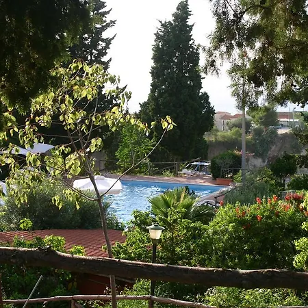 乡村民宿 鲁拉利亚乡村民宿 *